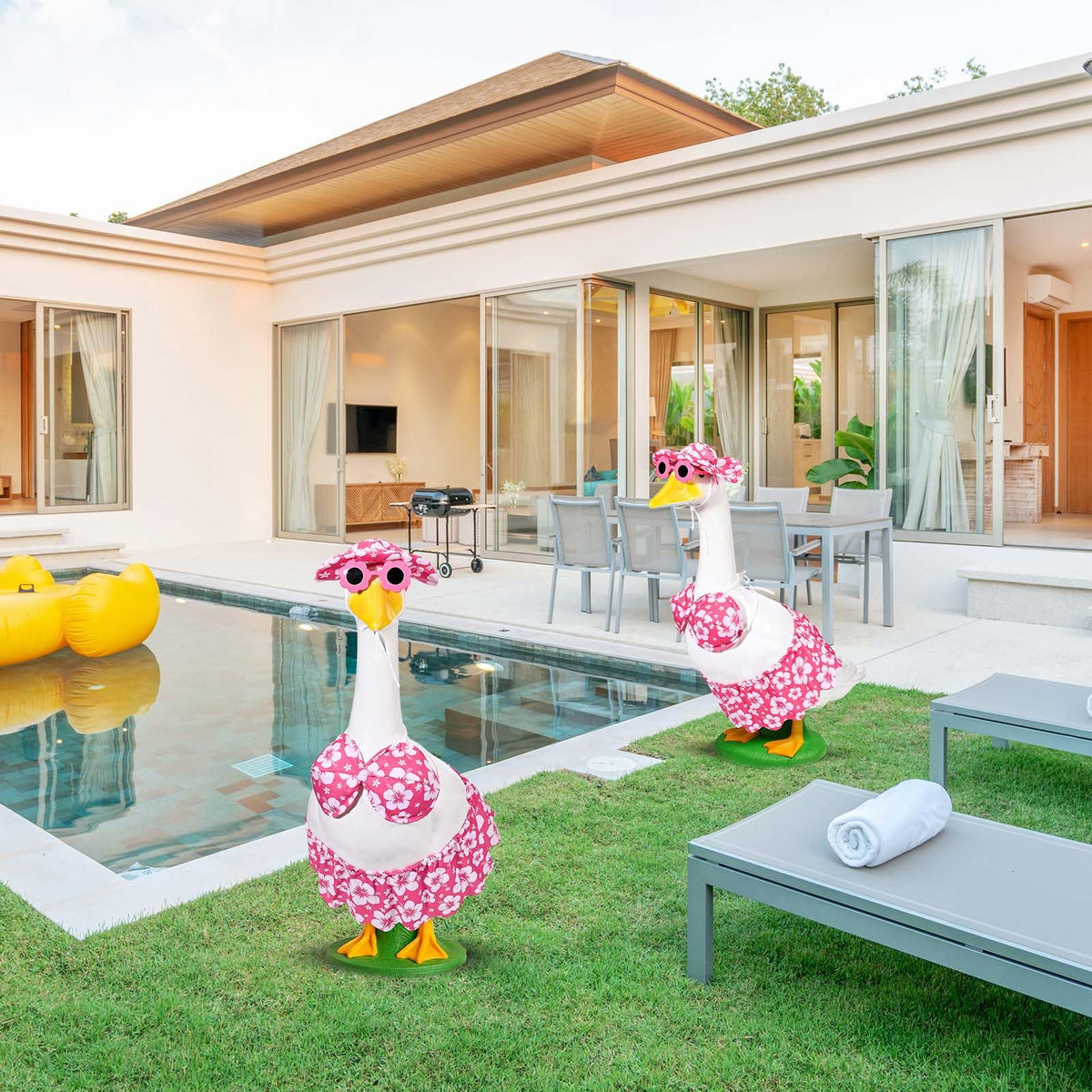 GANSHAYA bikini goose for a festive summer party ambiance