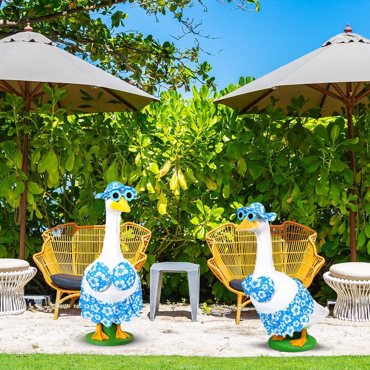 GANSHAYA Porch Goose Yard Decoration boosts seasonal curb appeal