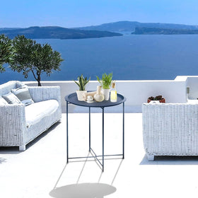 Garden 4 You easy-clean coated finish for quick maintenance.