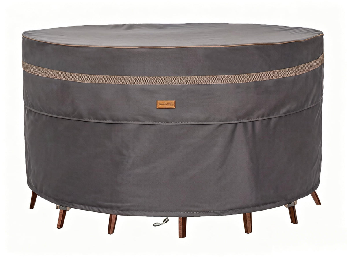 Garden Balsam round table cover showing weatherproof protection for 84 inch diameter.