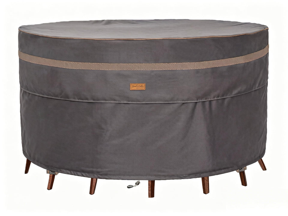 Garden Balsam round table cover showing weatherproof protection for 84 inch diameter.