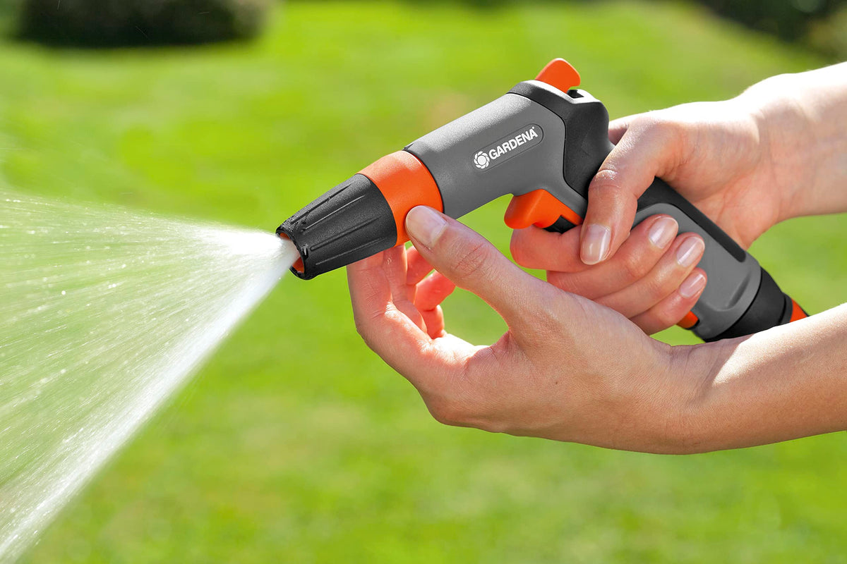 Gardena Cleaning Nozzle Classic fine mist for gentle plant watering.