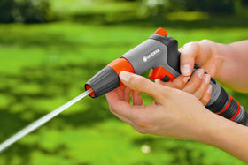 Gardena Cleaning Nozzle Classic hard jet for tackling tough stains.