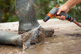 Gardena ergonomic design helps you handle the nozzle securely
