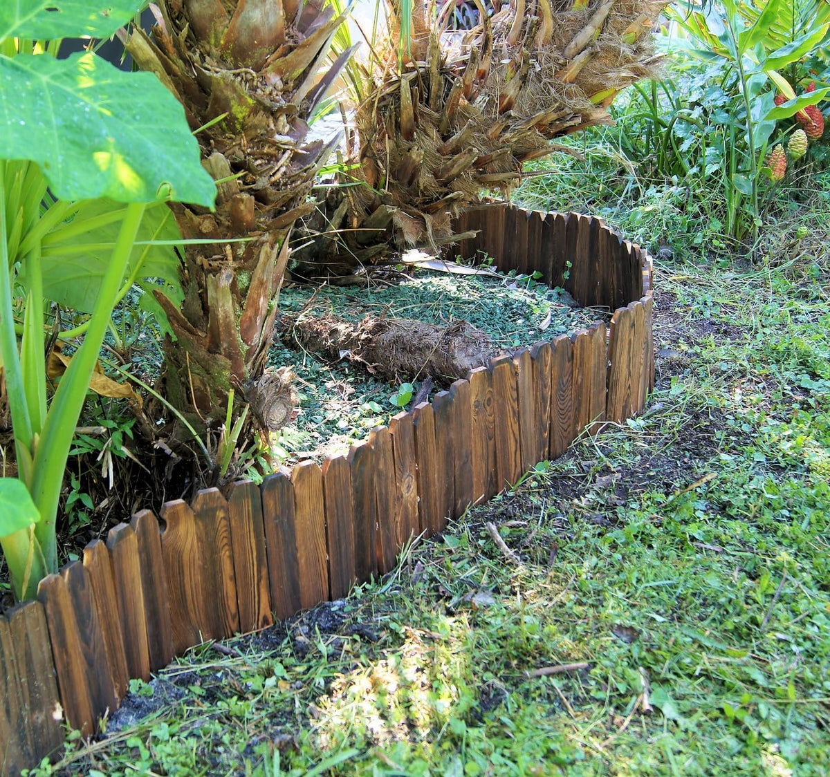 GardenFlow wood edging flower bed edge creates clean lines for borders