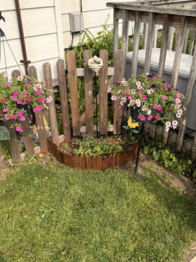 GardenFlow flexible edging supports seasonal ideas without permanent changes