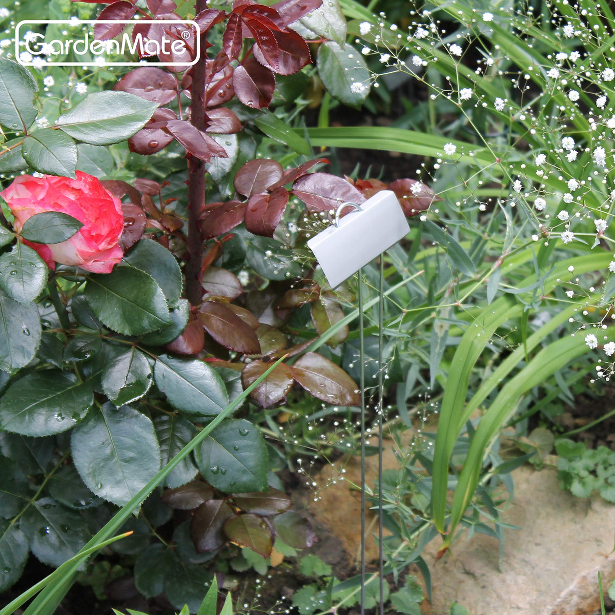 GardenMate weatherproof marking surface stays legible in rain and sun