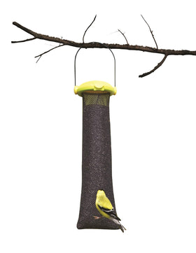 Gardman BA04820A funnel-opening design enables spill-free refilling.