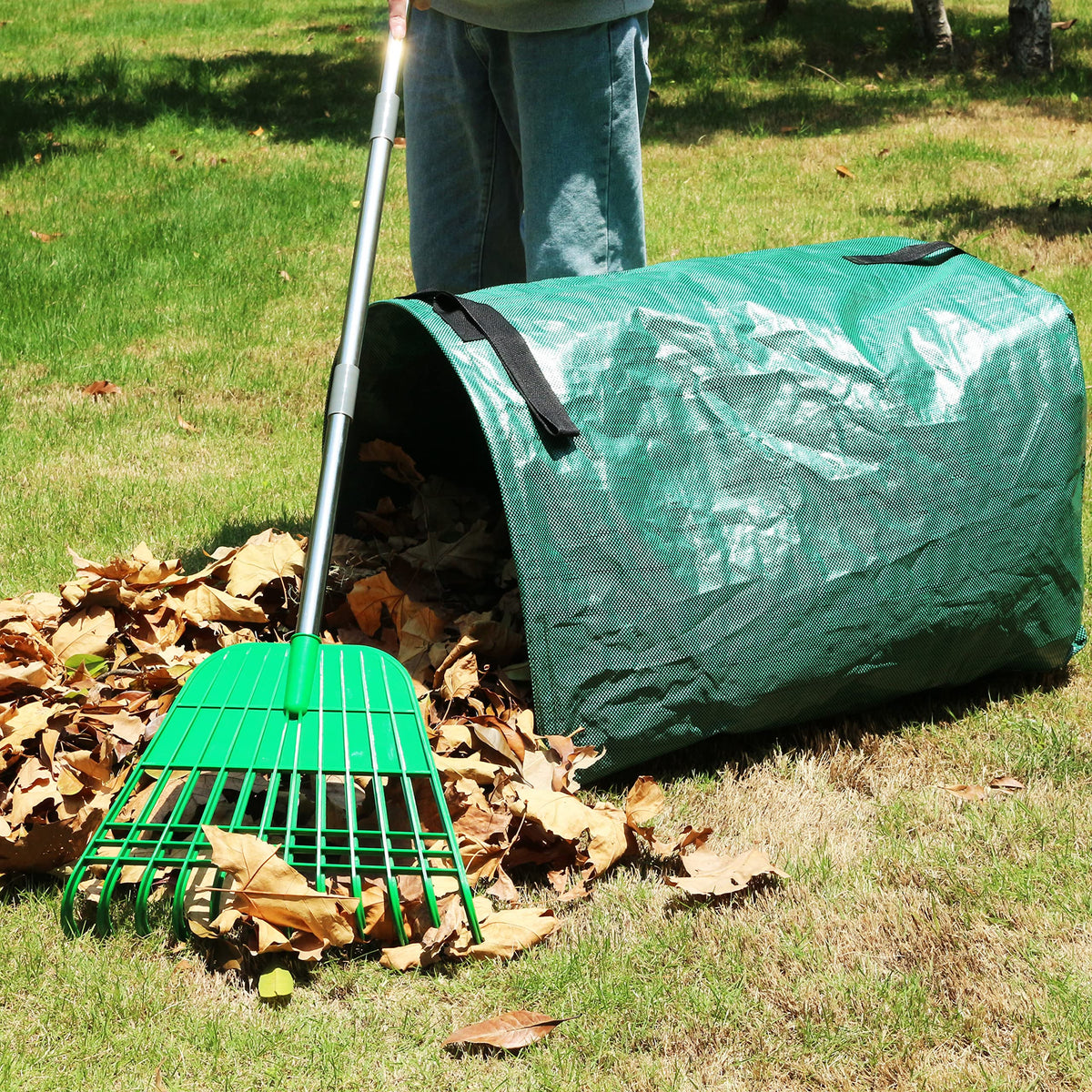 Gardzen dustpan-style garden bag for collecting leaves and debris