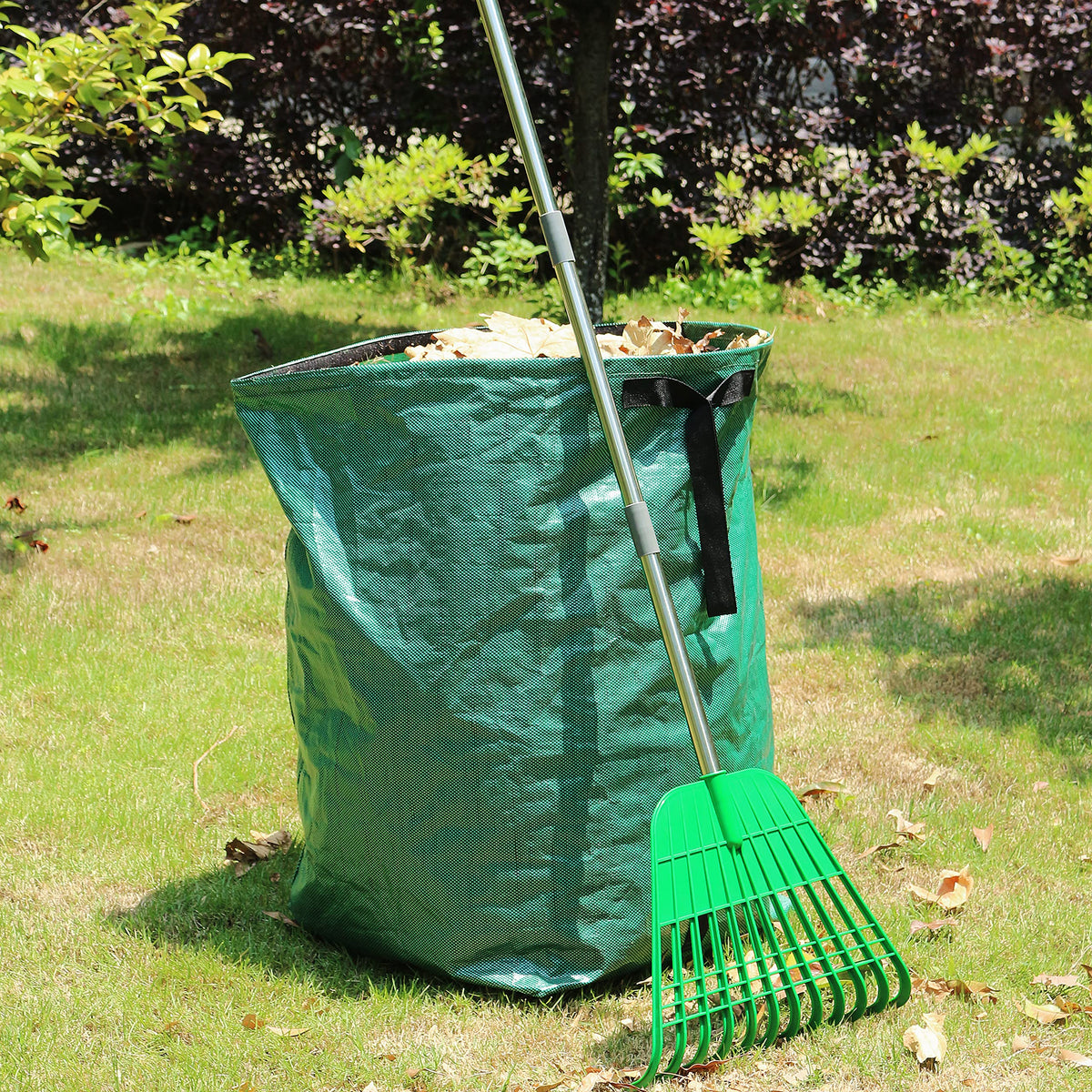 Gardzen included gloves in package for immediate garden cleanup