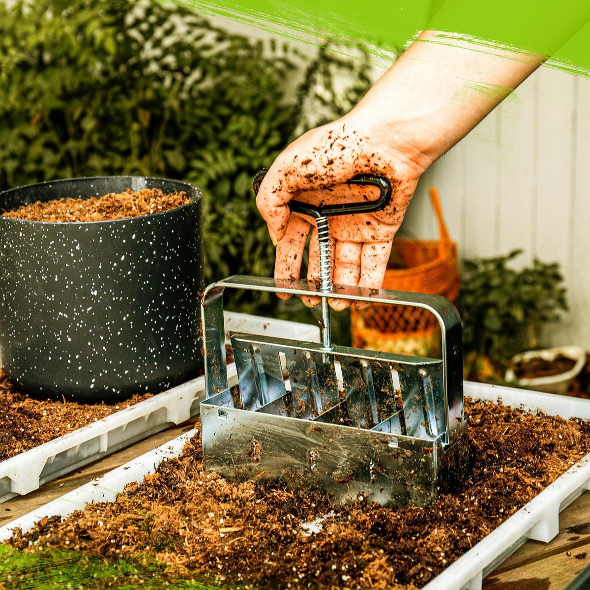 Garlump TILLERMAN suitable for indoor gardens, greenhouses, and outdoor beds.