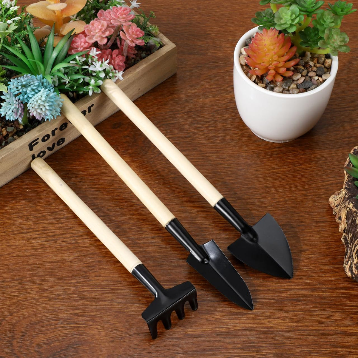 Garneck mini tools with metal trowel for delicate transplanting