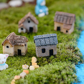 Garneck miniature village house in stone finish, perfect for micro landscaping.