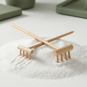 Garneck smooth sand line patterns with rakes demonstrate mindful creativity.