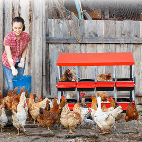 Low-maintenance nesting area with easy-to-empty bottoms.