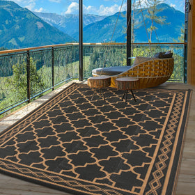 Garvee outdoor rug reversible design demonstrating two color options for styling.