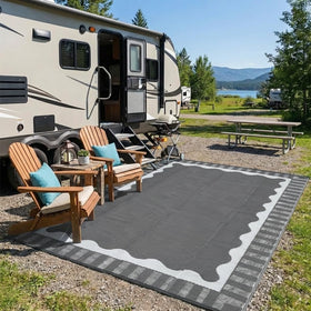 Garvee waterproof outdoor rug in green withstands rain and use for lasting coverage.