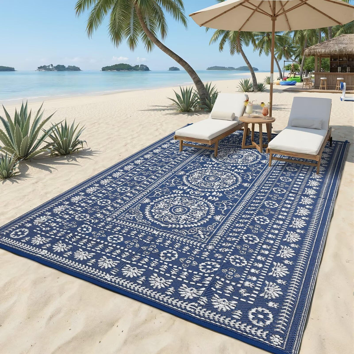 Garvee pet-friendly and kid-proof rug for busy outdoor spaces
