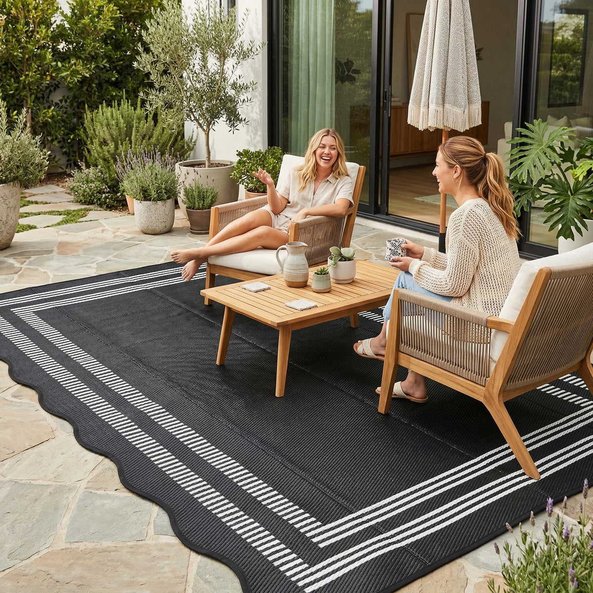 Garvee waterproof outdoor rug with scalloped edge; ideal for patios and decks.