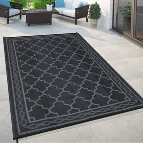 GarveeHome durable dog-friendly rug withstands claws and outdoor use.