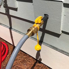 GASPRO patio-heater-use hose offers flexible outdoor arrangement