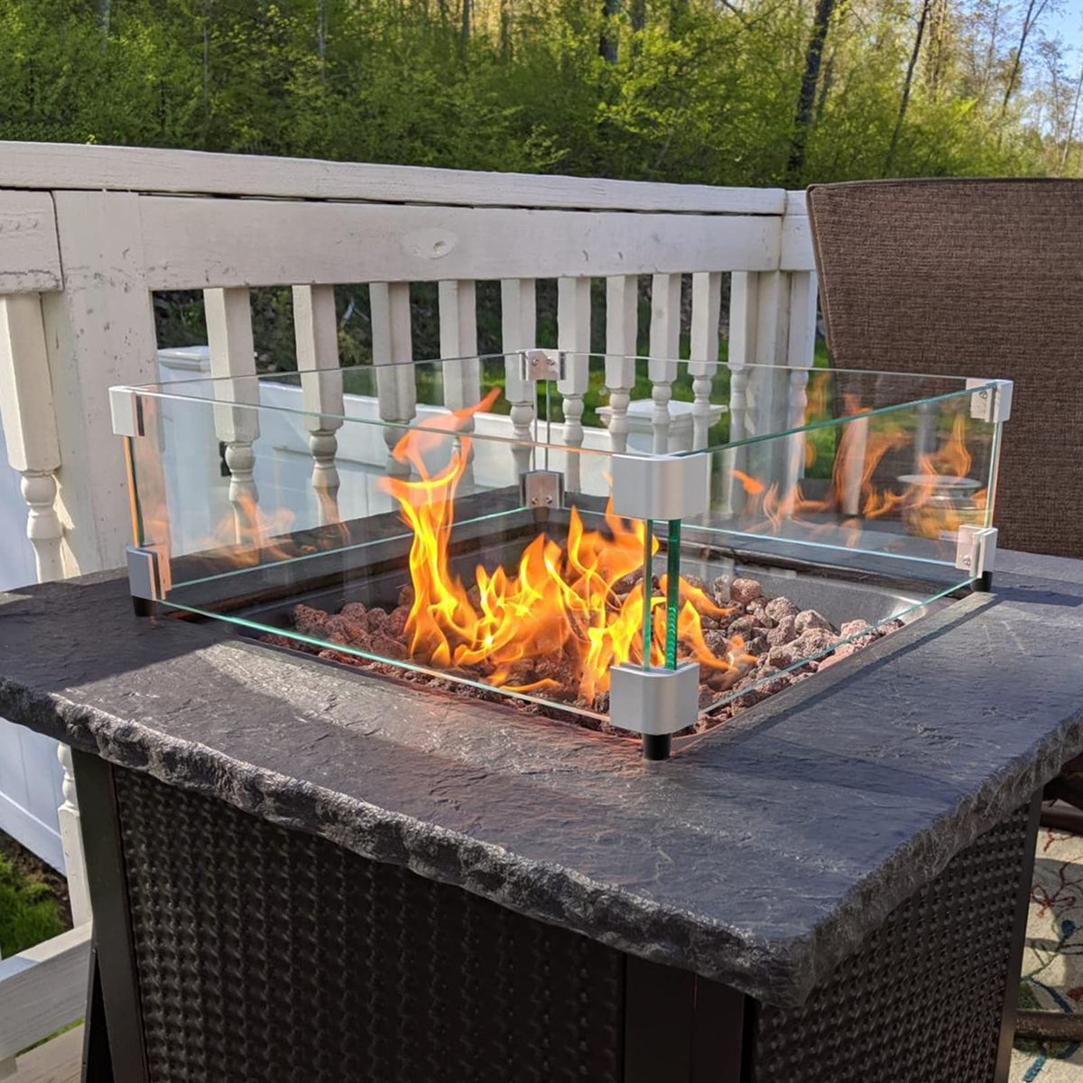 GasPRO 6-inch high glass panel blocks gusts and stabilizes flames.