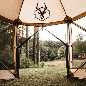 G6 UV50+ coating provides sun protection for outdoor gatherings