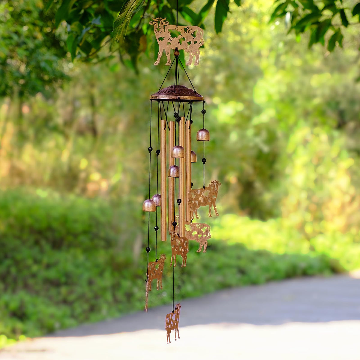 GDNSFIT cow wind chimes garden setup for patios and yards