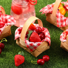 Geelin red white gingham napkins with baskets for festive gatherings