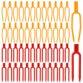 Geelin plant fixing clips close-up in hand showing the 2-inch size for precise support