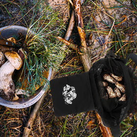Generic Mushroom Hunting Bag is a versatile tool for bushcraft and garden outings.