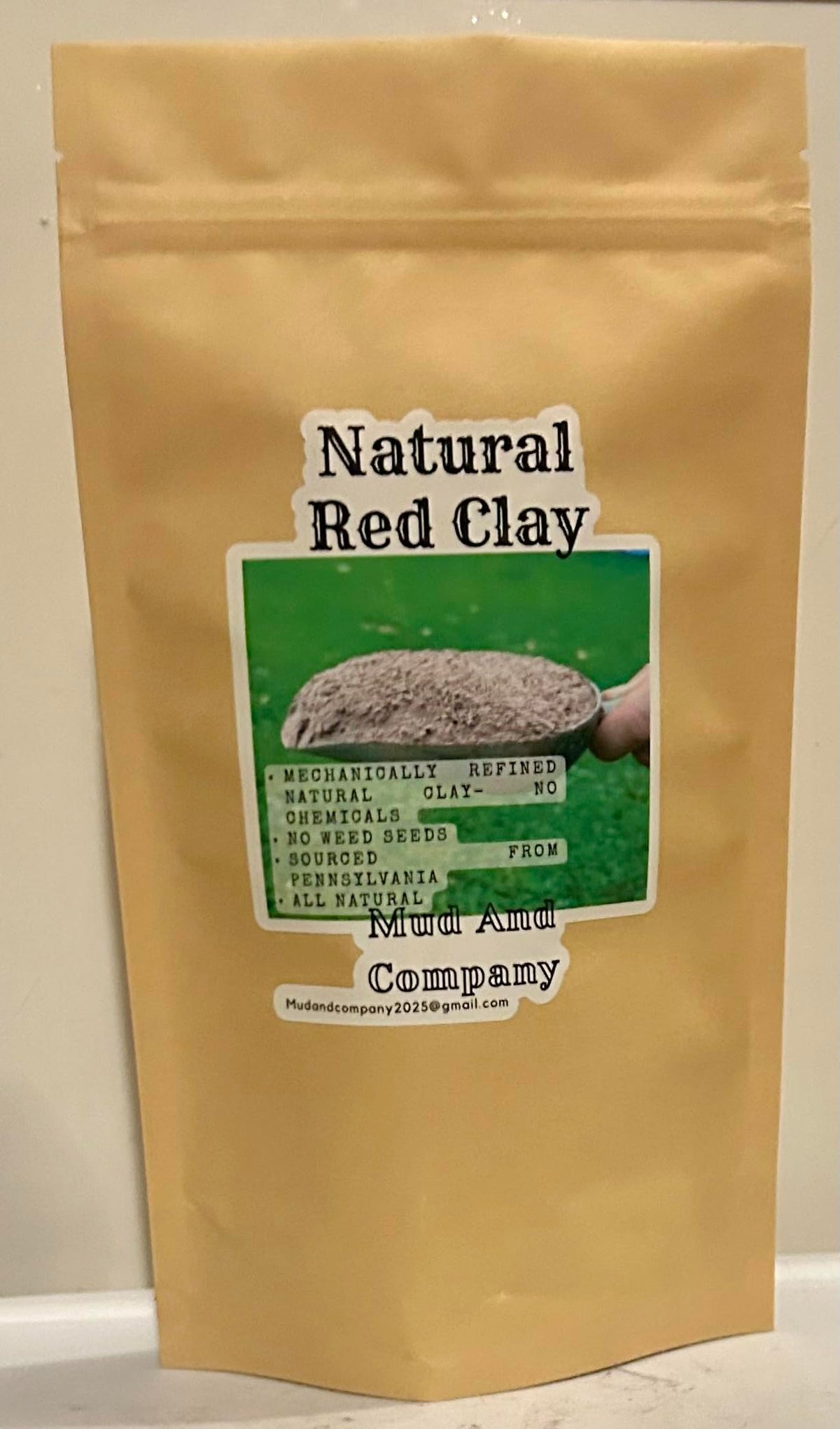 Generic Natural Red Clay Powder dry form ready to mix with water