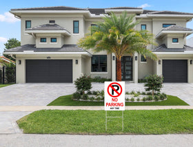 Generic yard sign with stand post suitable for driveways and gates.