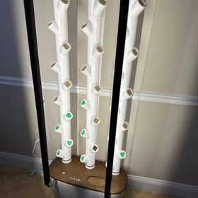 Generic yPod cover for unused slots preserves system cleanliness.