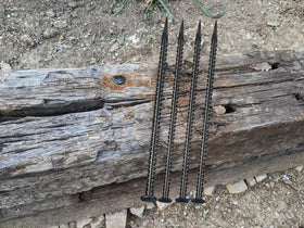 Generic road construction and outdoor camping use case shows versatile performance.