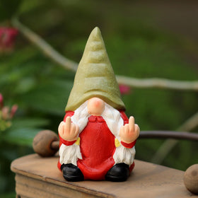 Generic safety-tested-gnome-3-5in showcases lead-free paint details.