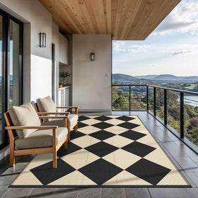 GENIMO rug used in backyard patio for versatile outdoor spaces