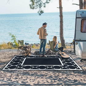 GENIMO blue-white reversible pattern adds modern outdoor style.