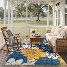 GENIMO machine-washable rug simplifies cleaning and maintenance.
