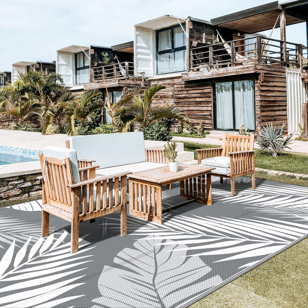 GENIMO rug folds for RV camping and stores easily