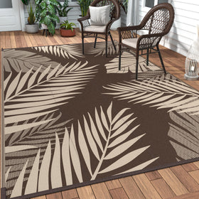 GENIMO 4x6 waterproof outdoor rug for patios and decks, easy cleaning.