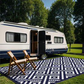 GENIMO rug with grid backing drains rain and prevents slips.