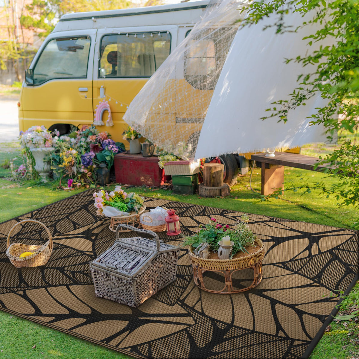 GENIMO Outdoor Rug lightweight mat ideal for RVs and campers.