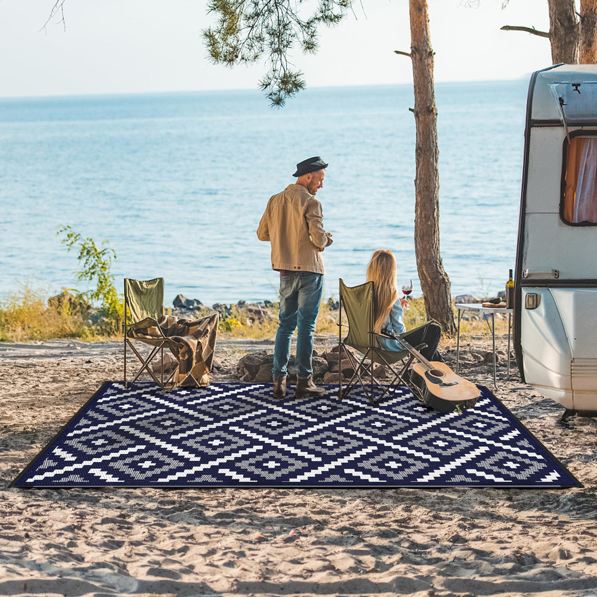 GENIMO outdoor rug reversible pattern navy white suitable for versatile decor.