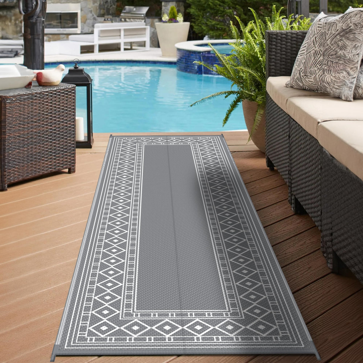 GENIMO reversible pattern doubles décor options for porch, deck, or RV
