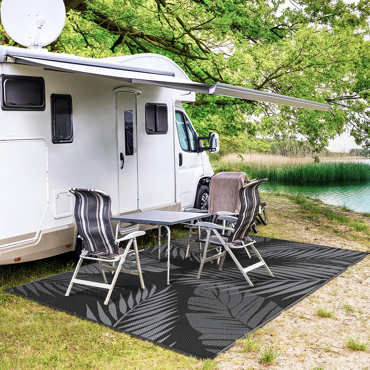 GENIMO portable rug for RV camping with a carry bag