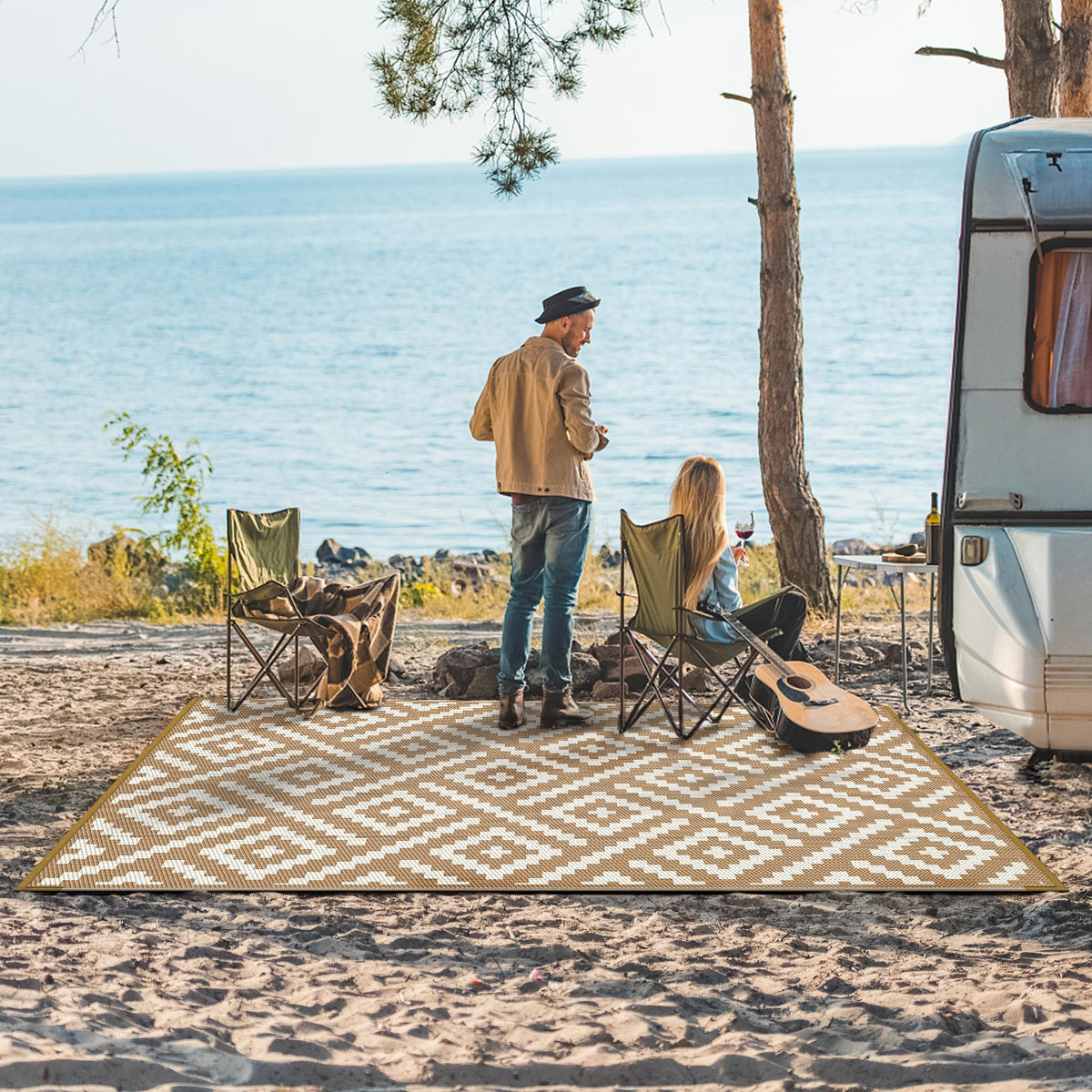 GENIMO reversible design with dual patterns helps styling variety, extending lifespan.