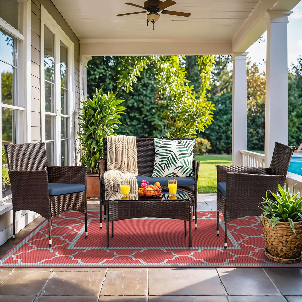 GENIMO reversible plastic straw pattern rug showing dual-sided design