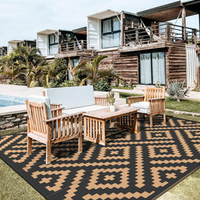 GENIMO reversible rug with dual patterns conceals dirt during outdoor gatherings.