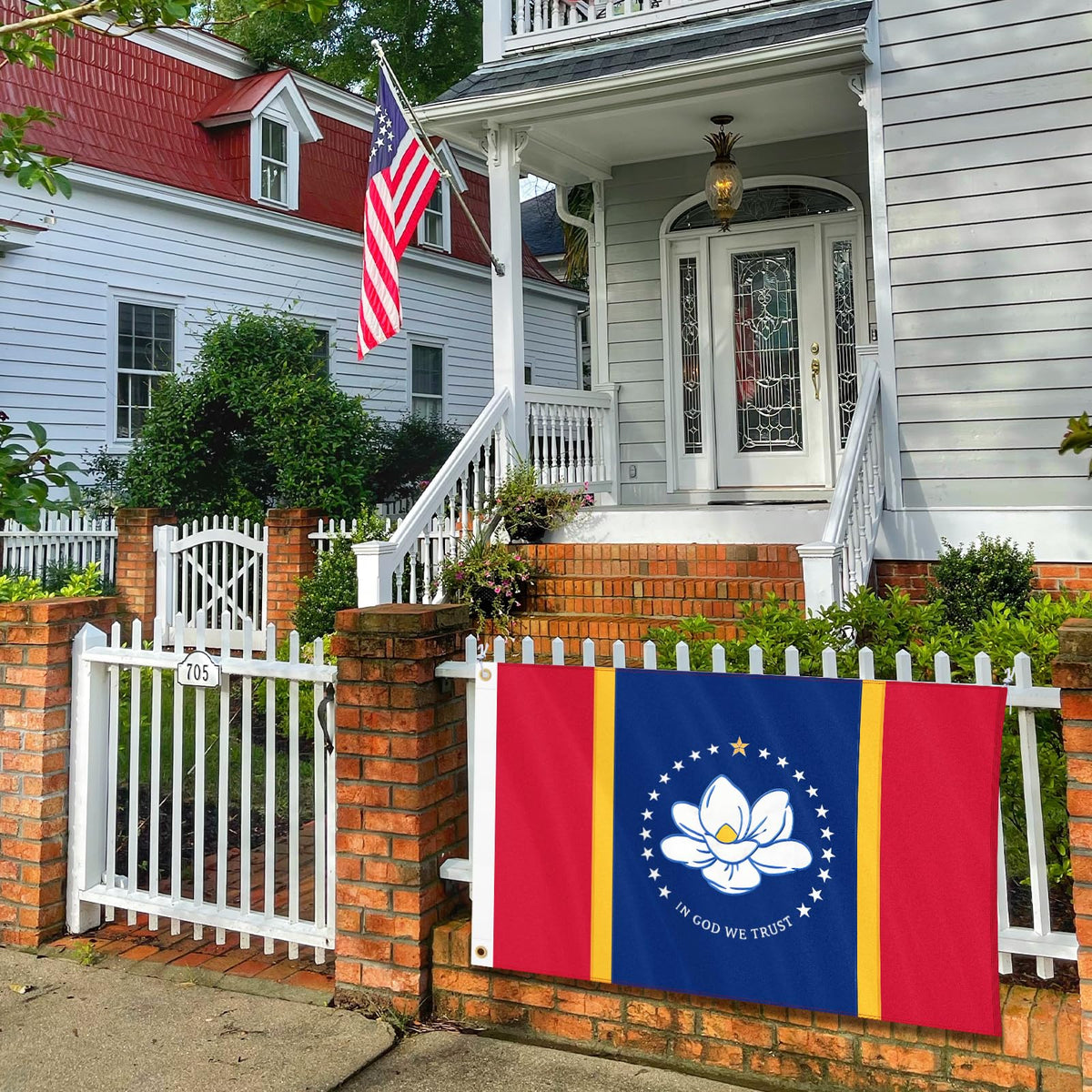 Geodurn Mississippi flag interior or exterior display suitable for homes, offices, or events.